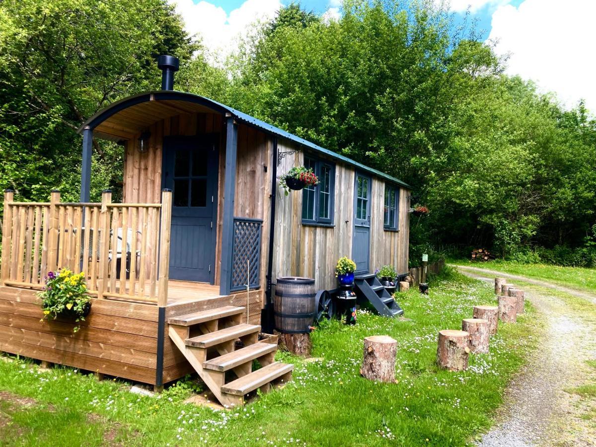 Brook The Shepherd Hut Солтэш Экстерьер фото